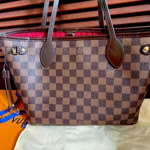 Louis Vuitton never full pm